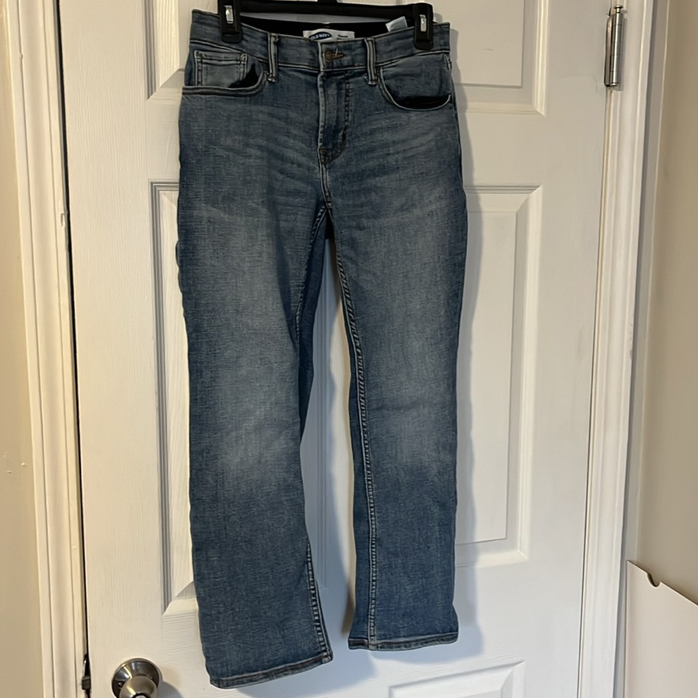 Old Navy Jeans 28x28 straight built in flex
